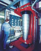 Crystal lowering system of flame fusion puller