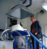 Floating zone heater